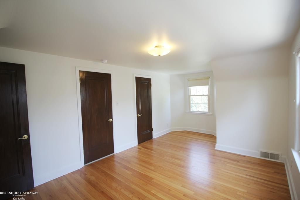 1583 Hawthorne Road Grosse Pointe Woods, MI 48236 - Photo 22 of 30