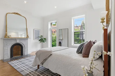 $3,200,000 | 131 Mt Vernon Street, Unit 2, Boston, MA 02108