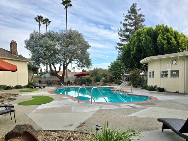 $169,000 | 437 Samoa Circle, Unit 437, Union City, CA 94587