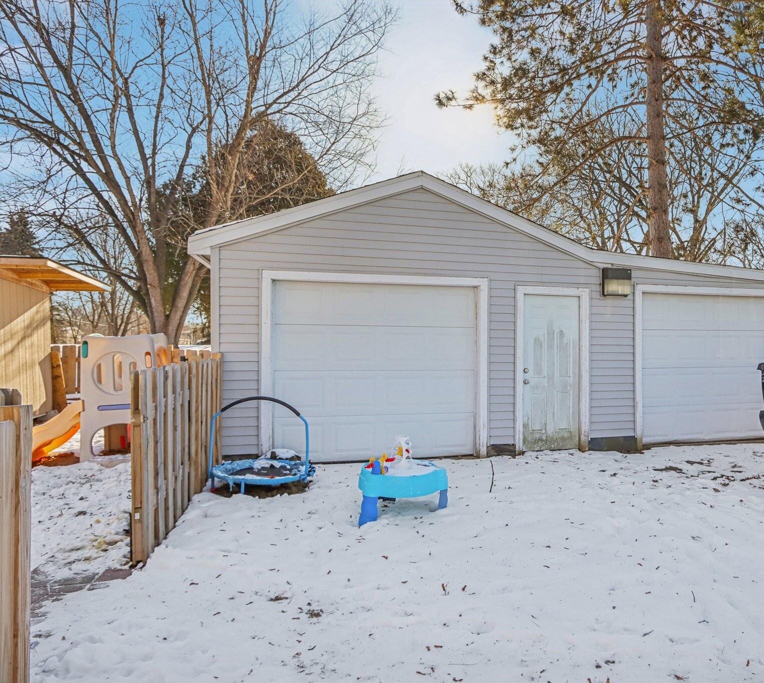 W1383 West Post Road Bloomfield, WI 53128 - Photo 18 of 20 37-web-or-mls-W1383 W Post Rd-S2901-037