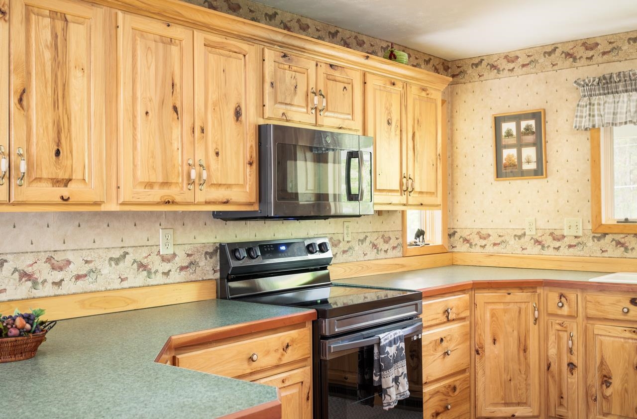 1476 North Betsie River Road Interlochen, MI 49643 - Photo 18 of 43 1907021-17.JPG
