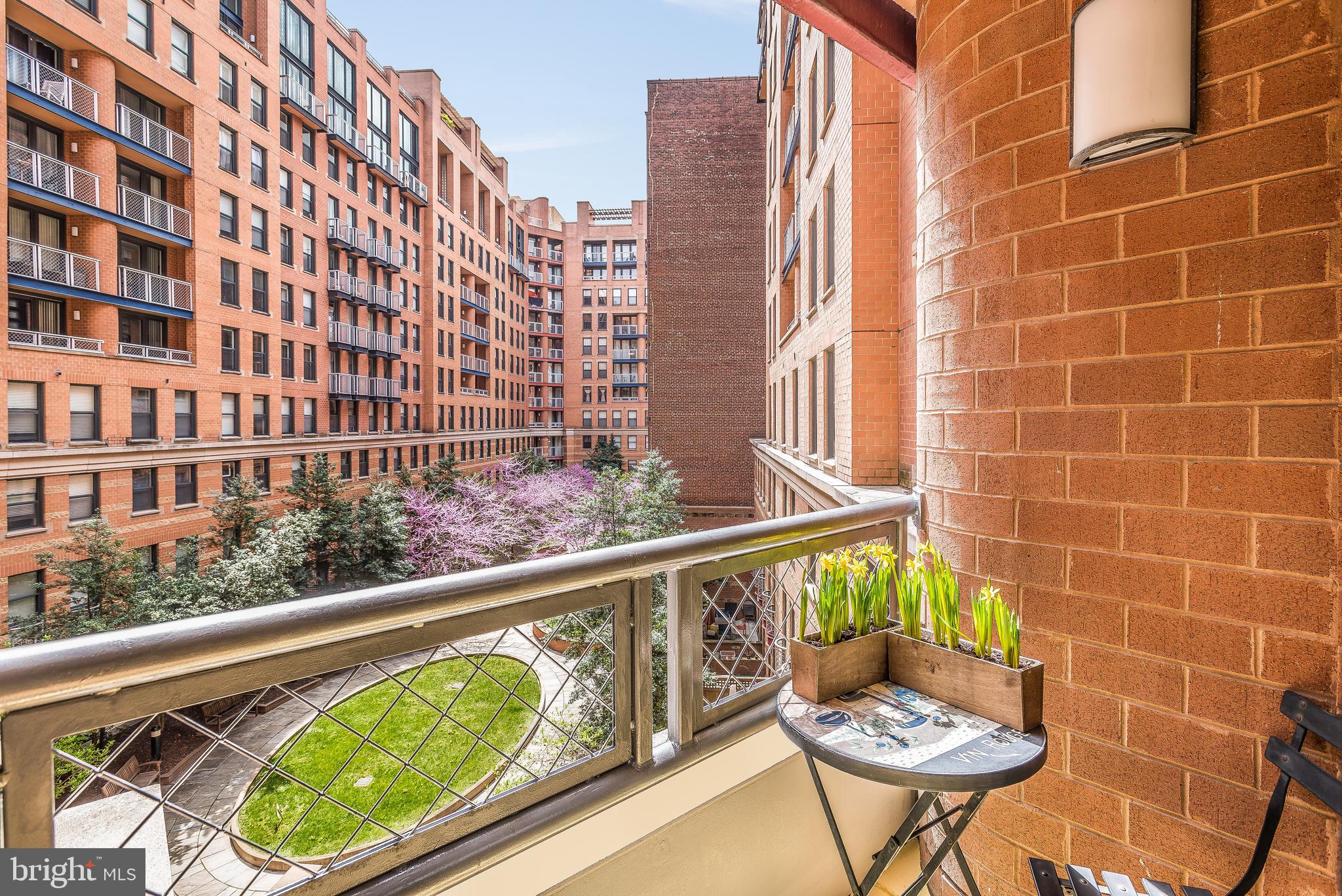 616 E Street Northwest, Unit 504 Washington, DC 20004 - Photo 4 of 54