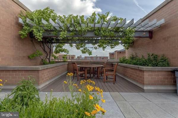 616 E Street Northwest, Unit 504 Washington, DC 20004 - Photo 45 of 54