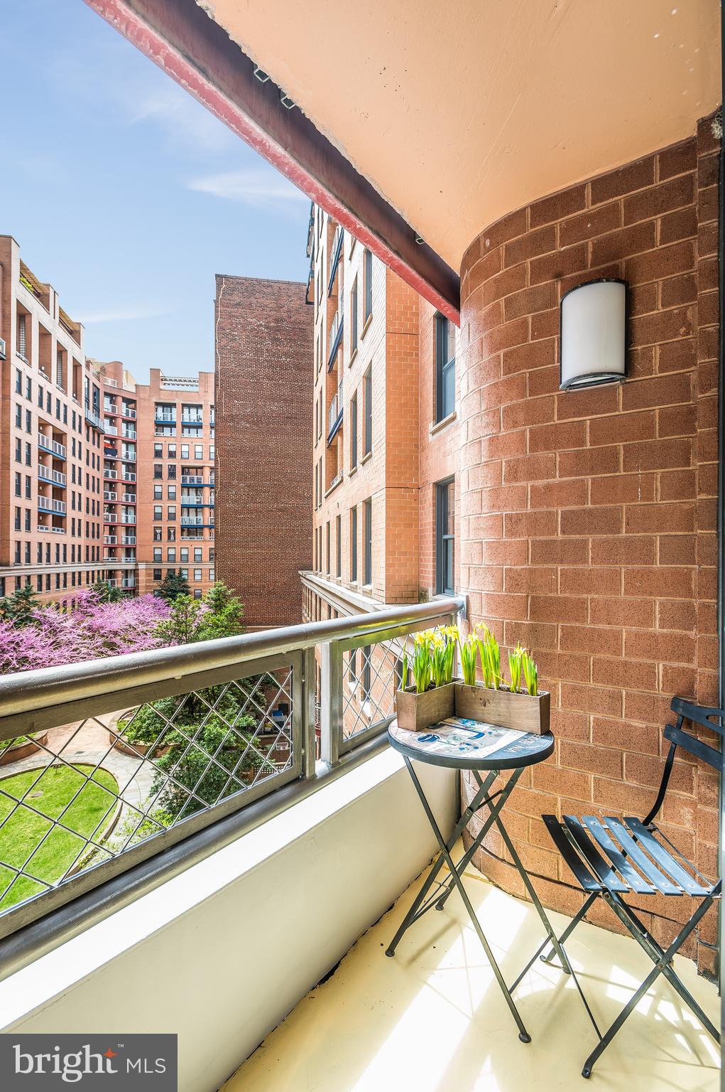 616 E Street Northwest, Unit 504 Washington, DC 20004 - Photo 5 of 54