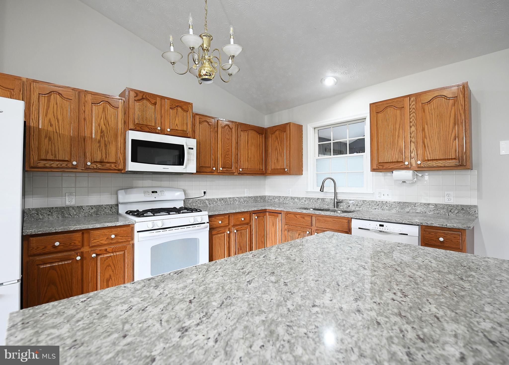Granite counters & Island