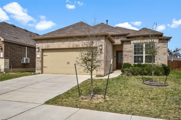 $2,300 | 107 Barley Fork Lane, Hutto, TX 78634