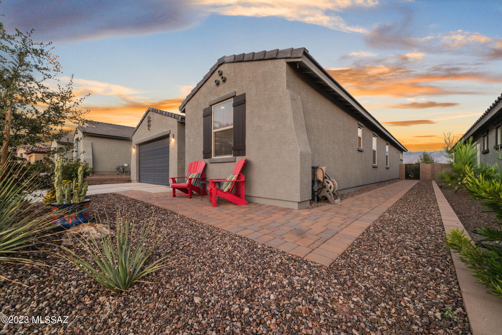 2258 West Azure Creek Loop Tucson, AZ 85742 - Photo 4 of 47