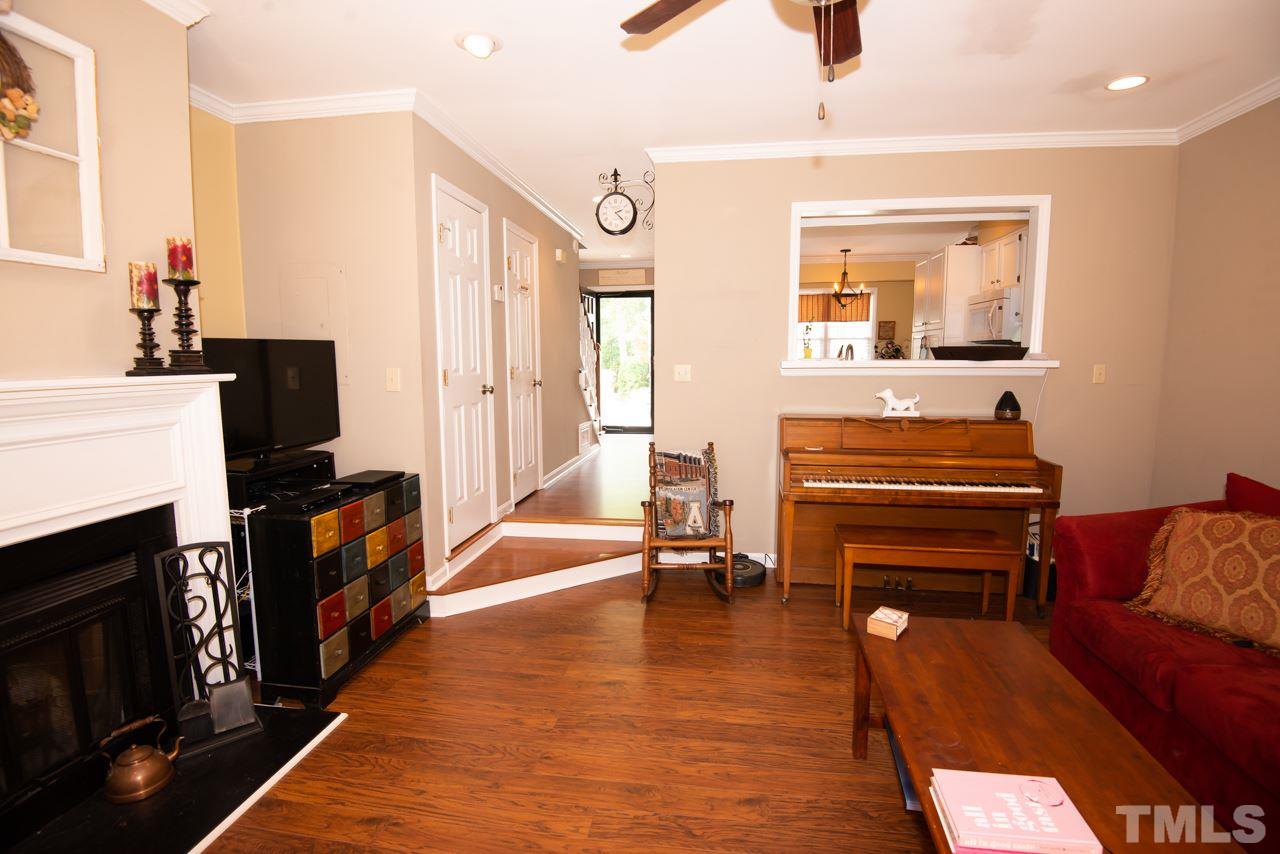 3603 Plumbridge Court Raleigh, NC 27613 - Photo 8 of 19 Gallery Image 8