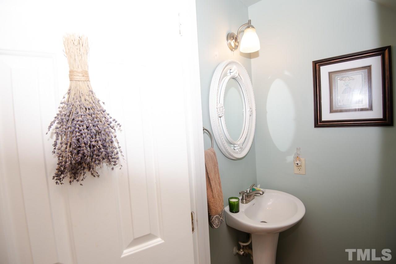 3603 Plumbridge Court Raleigh, NC 27613 - Photo 9 of 19 Gallery Image 9