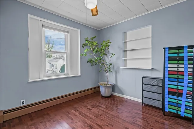 $425,000 | 12 Vintner Avenue, East Providence, RI 02915