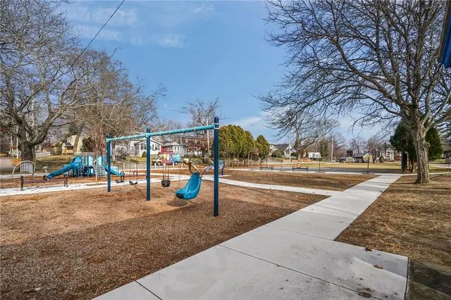 $425,000 | 12 Vintner Avenue, East Providence, RI 02915