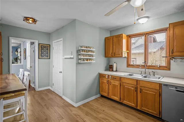 $425,000 | 12 Vintner Avenue, East Providence, RI 02915