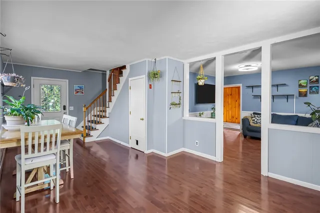 $425,000 | 12 Vintner Avenue, East Providence, RI 02915