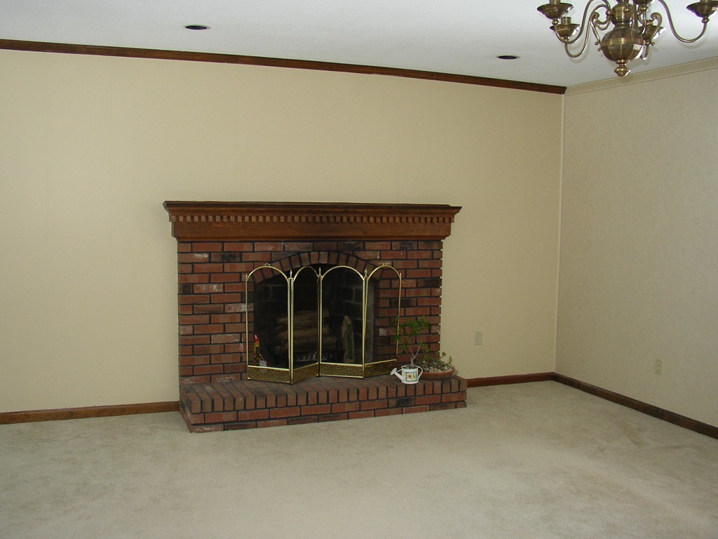 3 Apple Hill Road Wilbraham, MA 01095 - Photo 7 of 18 Gallery Image 7
