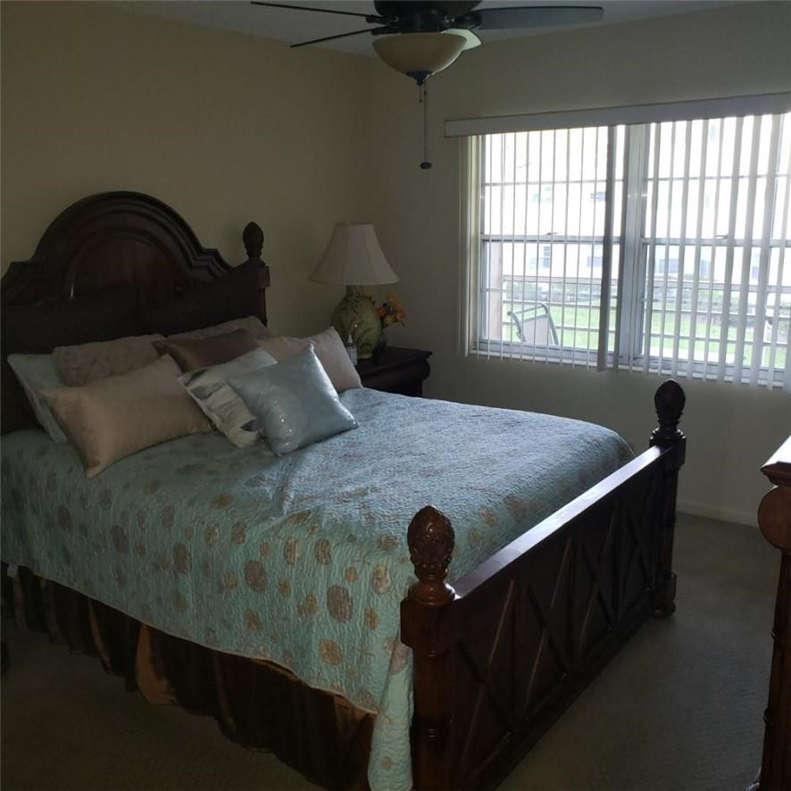 236 Fanshaw F, Unit F Boca Raton, FL 33434 - Photo 6 of 8 Photo 6