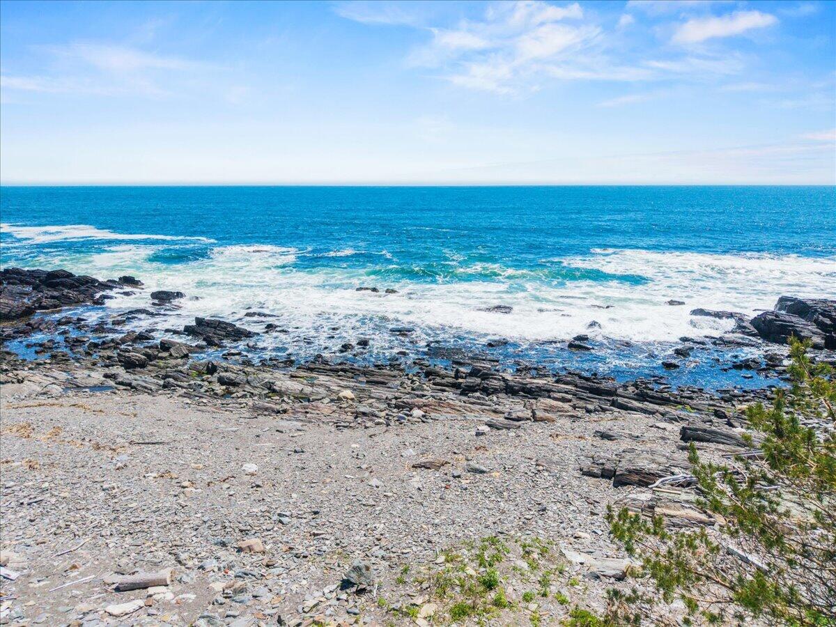 1088 Shore Road Cape Elizabeth, ME 04107 - Photo 43 of 44 66-1088 Shore-66