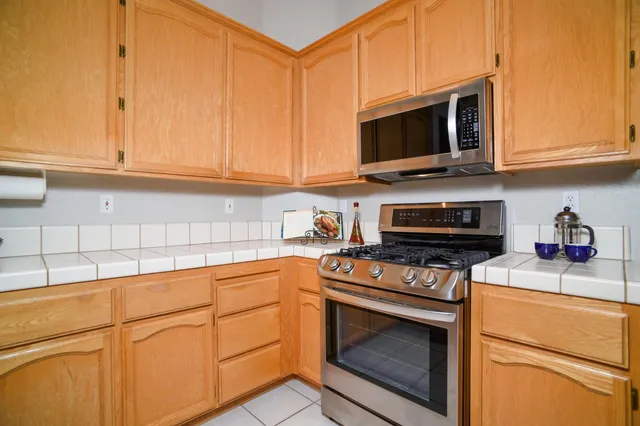 $655,000 | 1320 Walden Drive, Folsom, CA 95630