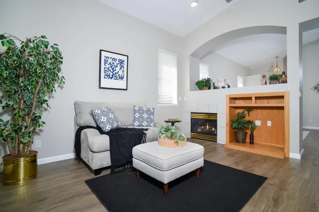 $655,000 | 1320 Walden Drive, Folsom, CA 95630