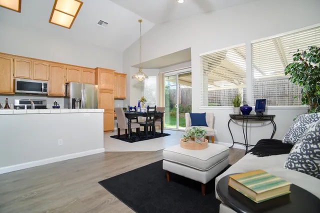 $655,000 | 1320 Walden Drive, Folsom, CA 95630