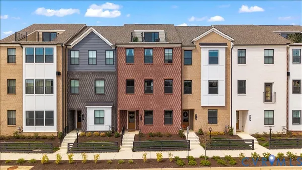 $610,000 | 412 Quiet Breeze Alley, Midlothian, VA 23113