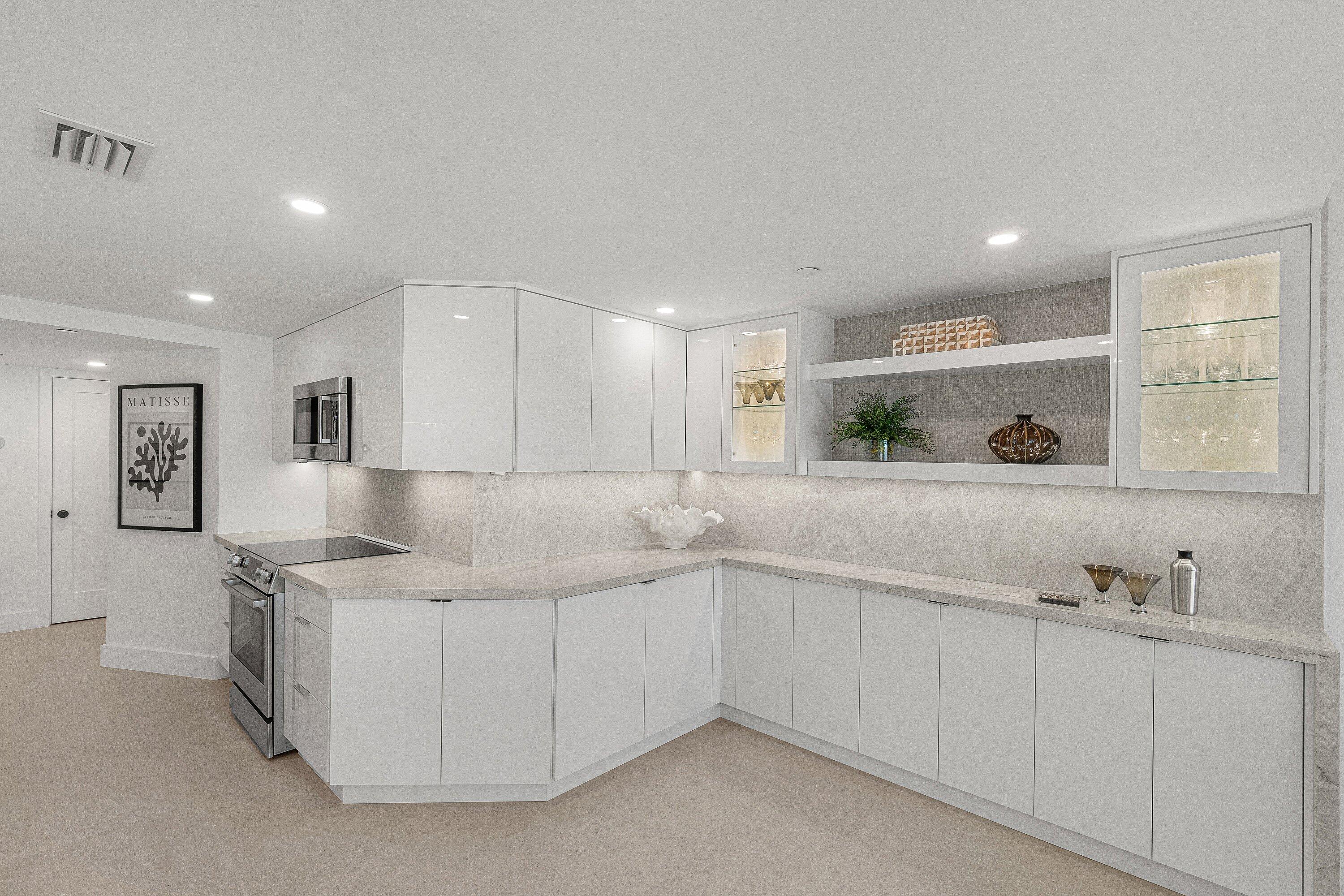 4301 North Ocean Boulevard, Unit 804 Boca Raton, FL 33431 - Photo 13 of 52 012-4301NorthOceanBoulevard-804-BocaRato