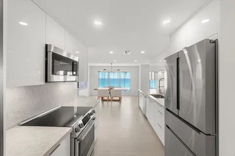 $1,695,000 | 4301 North Ocean Boulevard, Unit 804, Boca Raton, FL 33431