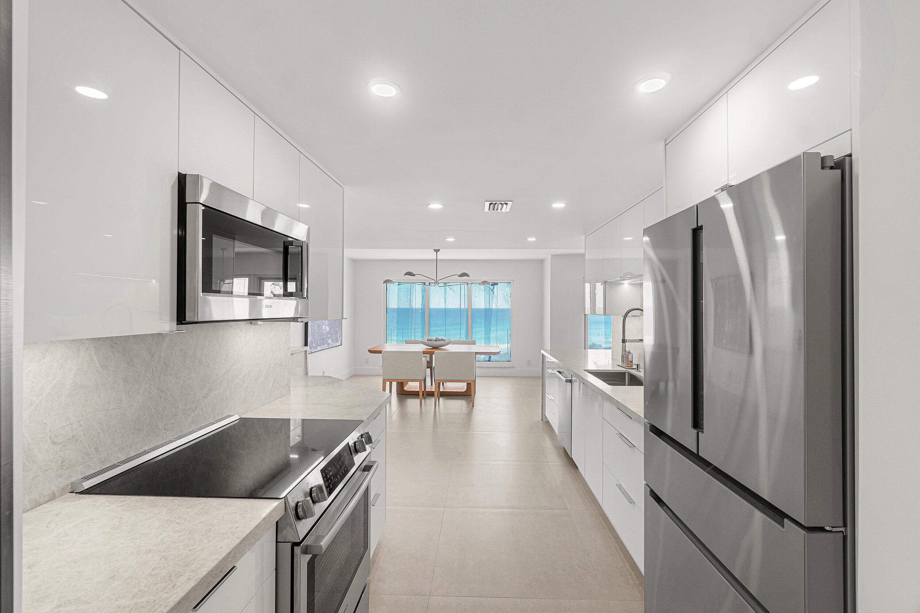 4301 North Ocean Boulevard, Unit 804 Boca Raton, FL 33431 - Photo 14 of 52 013-4301NorthOceanBoulevard-804-BocaRato