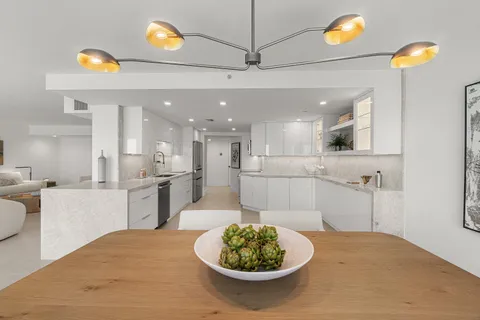 $1,695,000 | 4301 North Ocean Boulevard, Unit 804, Boca Raton, FL 33431