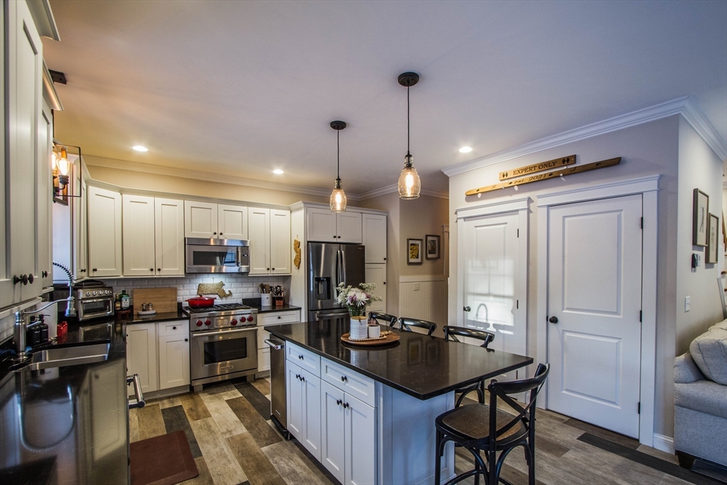 36 Compass Point Drive, Unit 36 Douglas, MA 01516 - Photo 11 of 42