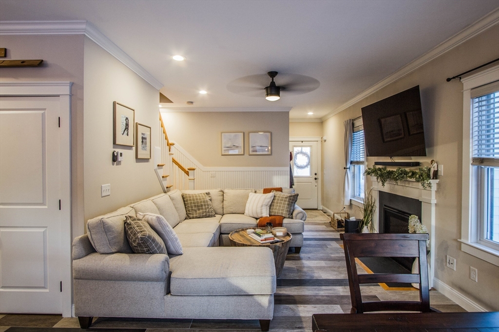 36 Compass Point Drive, Unit 36 Douglas, MA 01516 - Photo 7 of 42