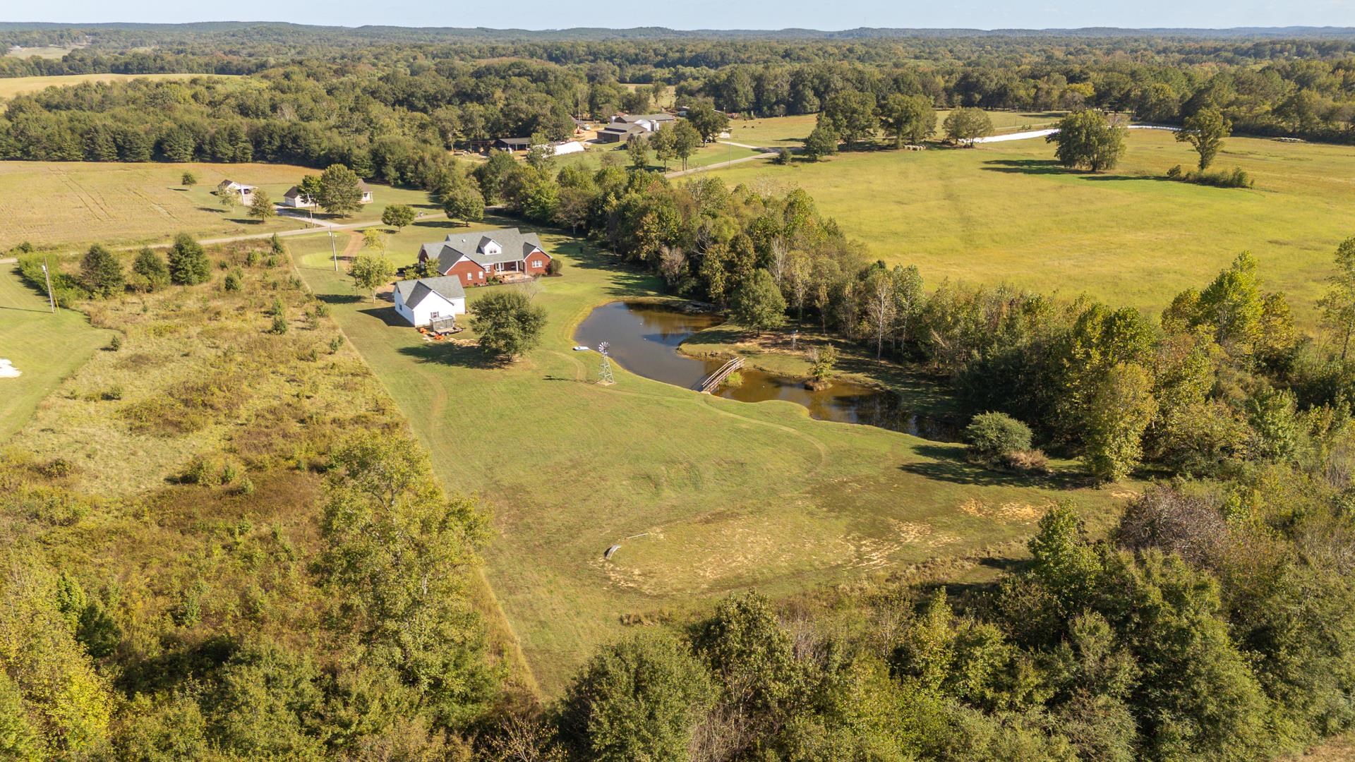 2705 Oak Grove Road Savannah, TN 38372 - Photo 37 of 40 a view of a ocean view