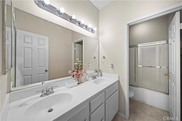 $950,000 | 13647 Woodlands Street, Eastvale, CA 92880