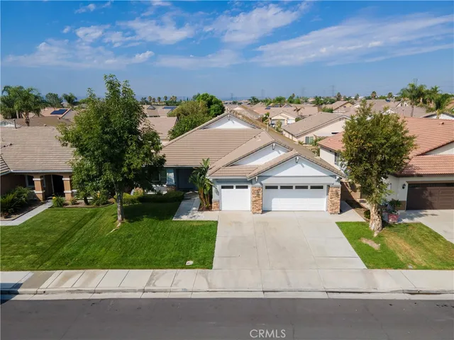 $950,000 | 13647 Woodlands Street, Eastvale, CA 92880