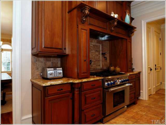 5209 Newstead Manor Lane Raleigh, NC 27606 - Photo 13 of 25 Gallery Image 13