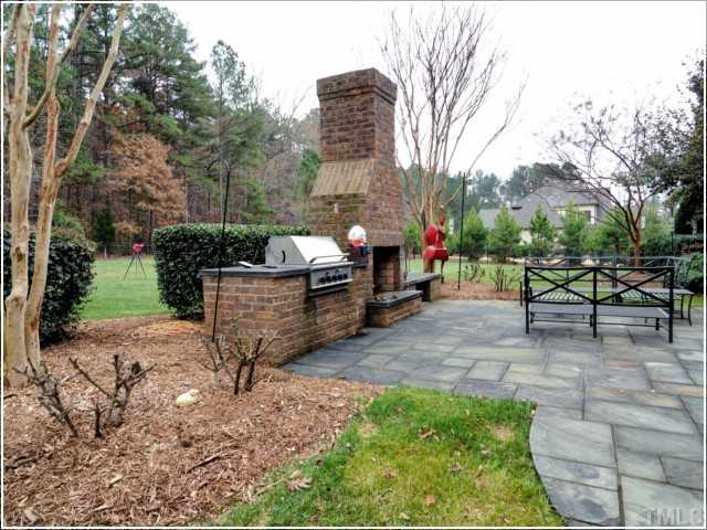 5209 Newstead Manor Lane Raleigh, NC 27606 - Photo 3 of 25 Gallery Image 3
