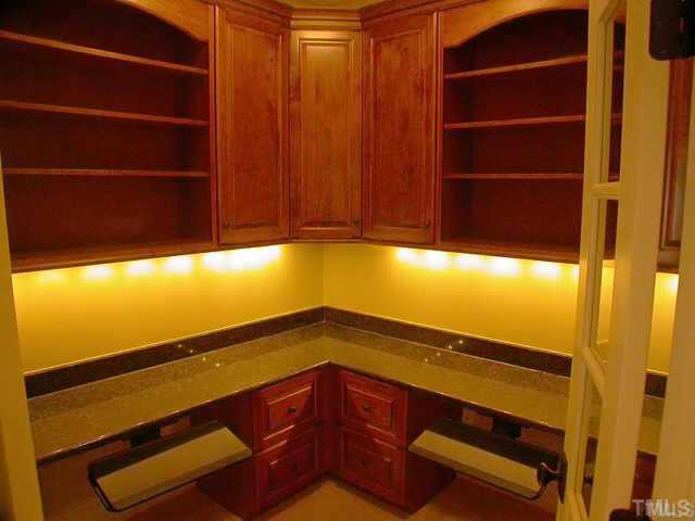 5209 Newstead Manor Lane Raleigh, NC 27606 - Photo 6 of 25 Gallery Image 6