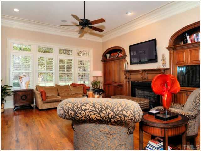 5209 Newstead Manor Lane Raleigh, NC 27606 - Photo 8 of 25 Gallery Image 8