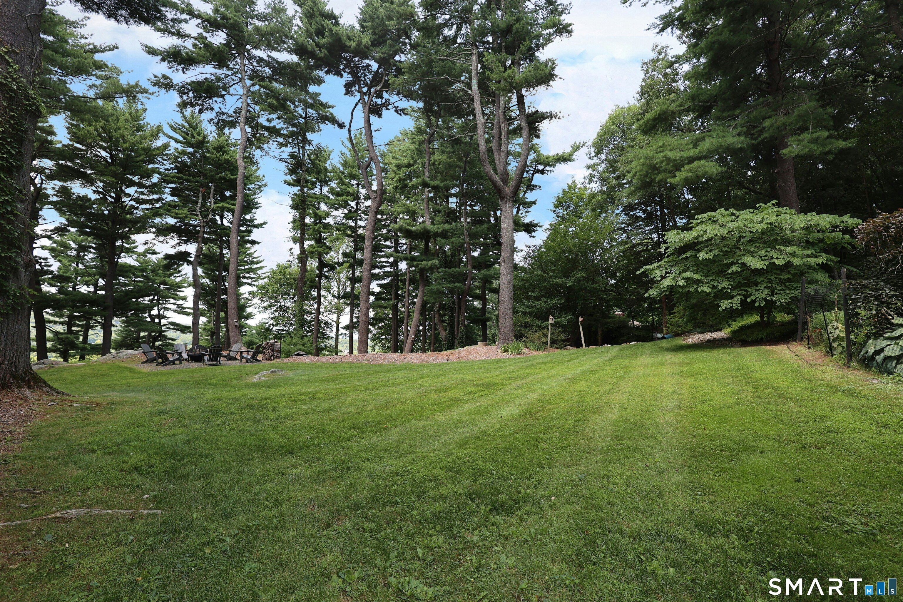 104 Stonecrest Road Ridgefield, CT 06877 - Photo 7 of 40 Gallery Image 7