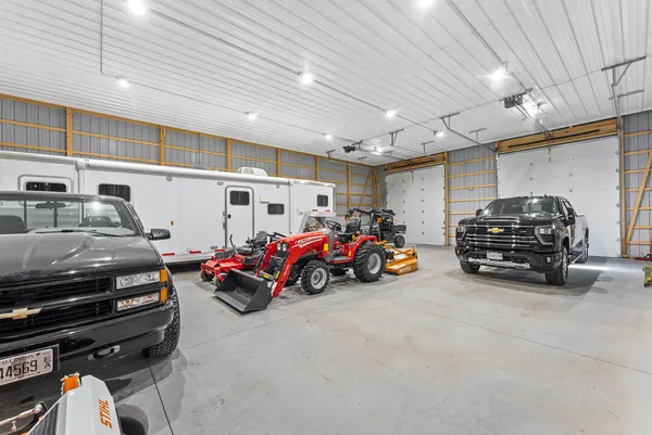 $449,900 | 3219 265th Street North, Hillsdale, IL 61257