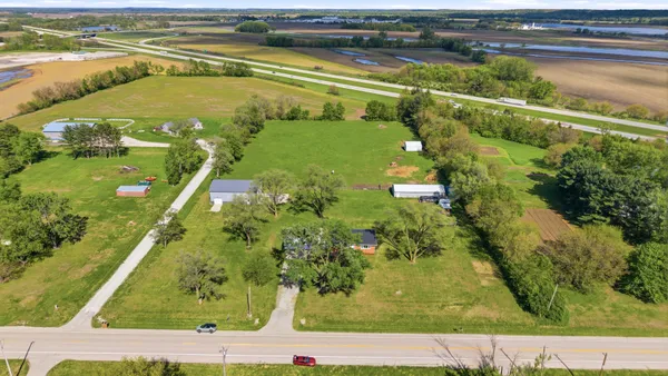 $449,900 | 3219 265th Street North, Hillsdale, IL 61257