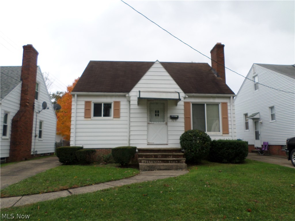 3019 Hearthstone Road Cleveland, OH 44134 - Photo 1 of 7 Gallery Image 1