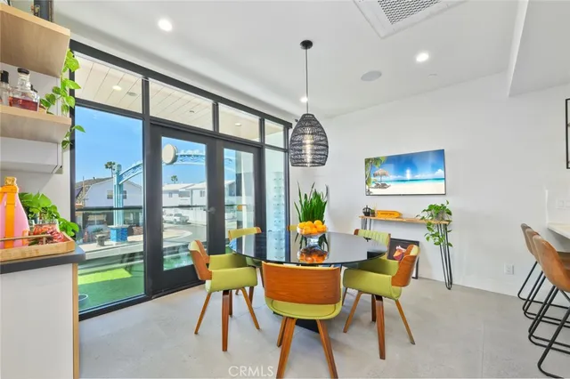 $13,500 | 502 East Balboa Boulevard, Newport Beach, CA 92661