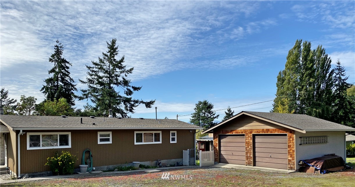 546 East Bush Point Road Freeland, WA 98249 - Photo 22 of 24 Gallery Image 22
