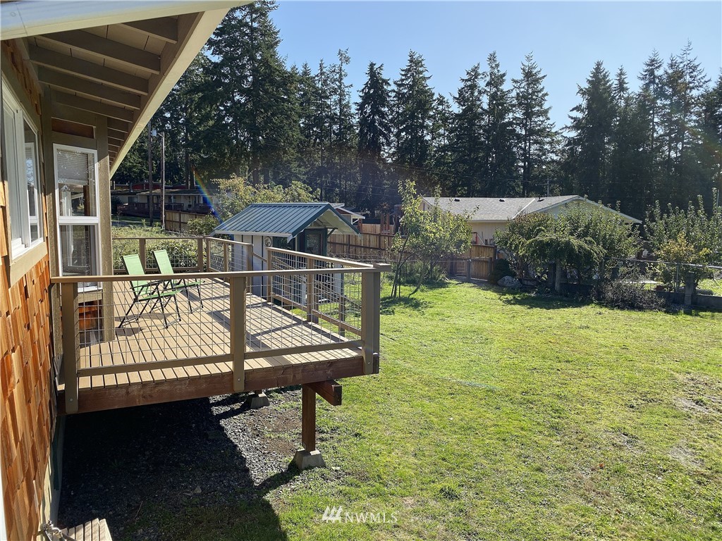 546 East Bush Point Road Freeland, WA 98249 - Photo 8 of 24 Gallery Image 8