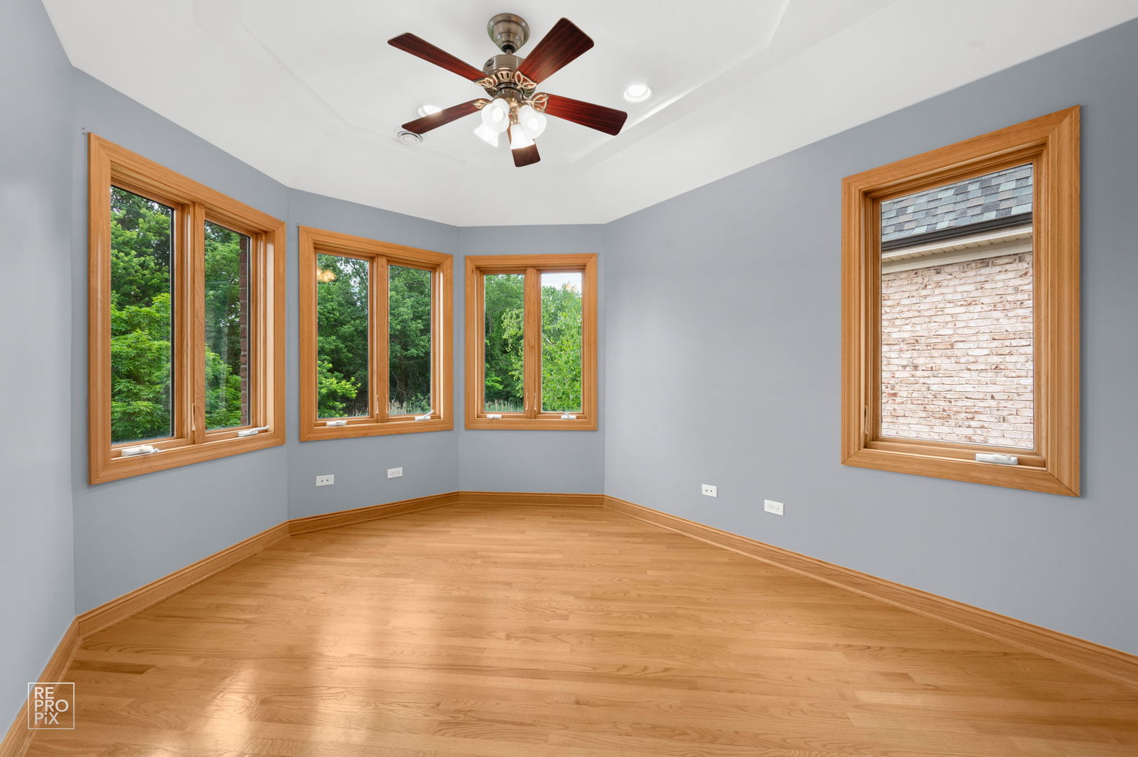 1017 Red Oak Street Addison, IL 60101 - Photo 31 of 36