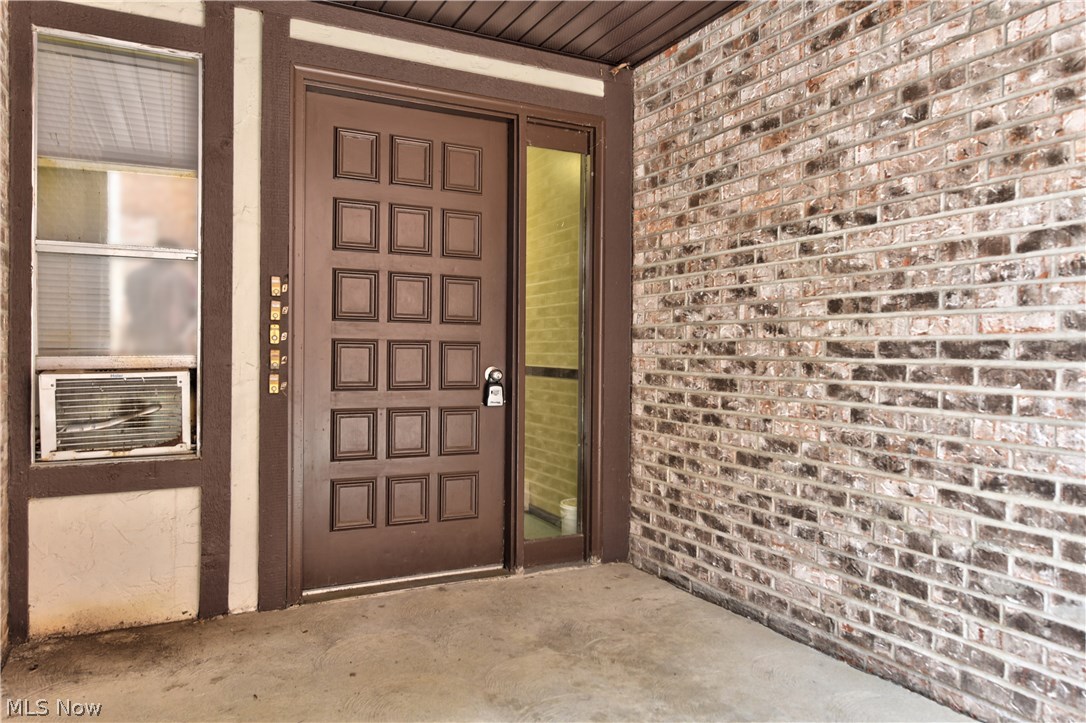 29315 Detroit Road, Unit 2 Westlake, OH 44145 - Photo 26 of 34
