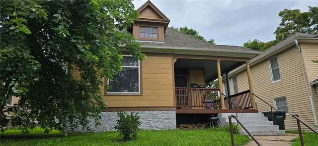 $124,900 | 512 Miami Street, Leavenworth, KS 66048