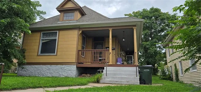 $124,900 | 512 Miami Street, Leavenworth, KS 66048