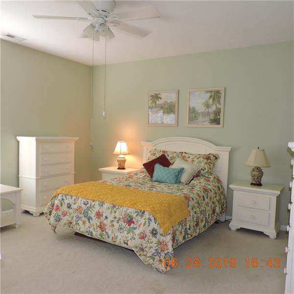 1031 Springfield Court Renfrew, PA 16053 - Photo 4 of 15 Gallery Image 4