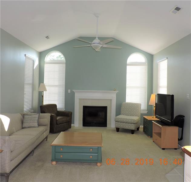 1031 Springfield Court Renfrew, PA 16053 - Photo 6 of 15 Gallery Image 6